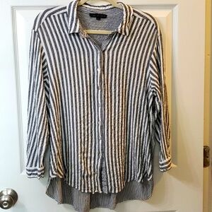 Jane Delancey Woman's Plus Button down shirt 1X